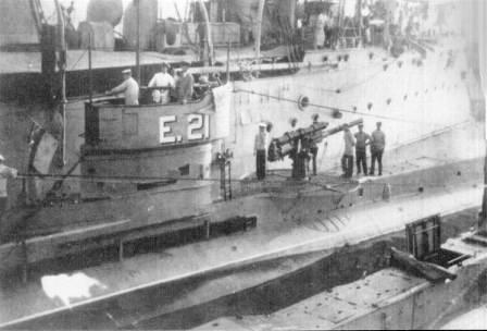 Submarine E21