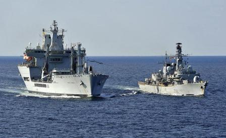 WKnight2 HMS Somerset RAS