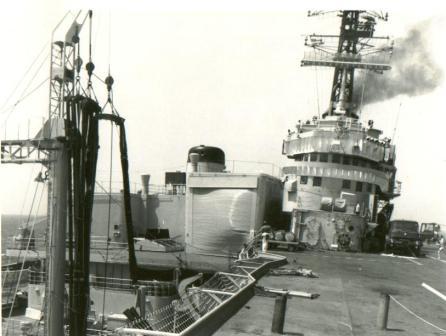 HMS_Bulwark__RFA_Tidepool_-_close_ties_-_14_May_75