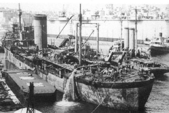 Plumleaf_being_raised